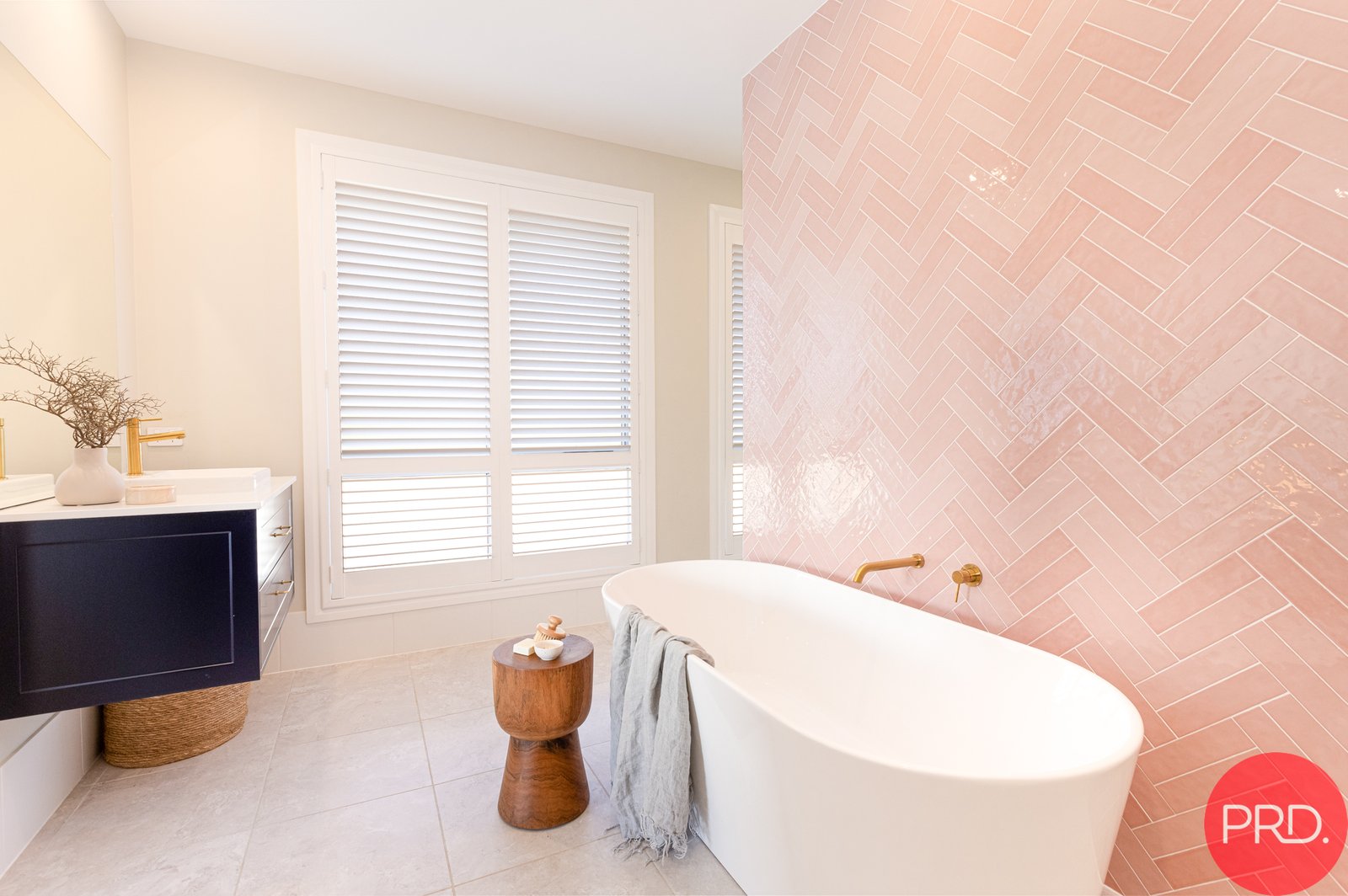 25 Cordeaux Street LOUTH PARK 19