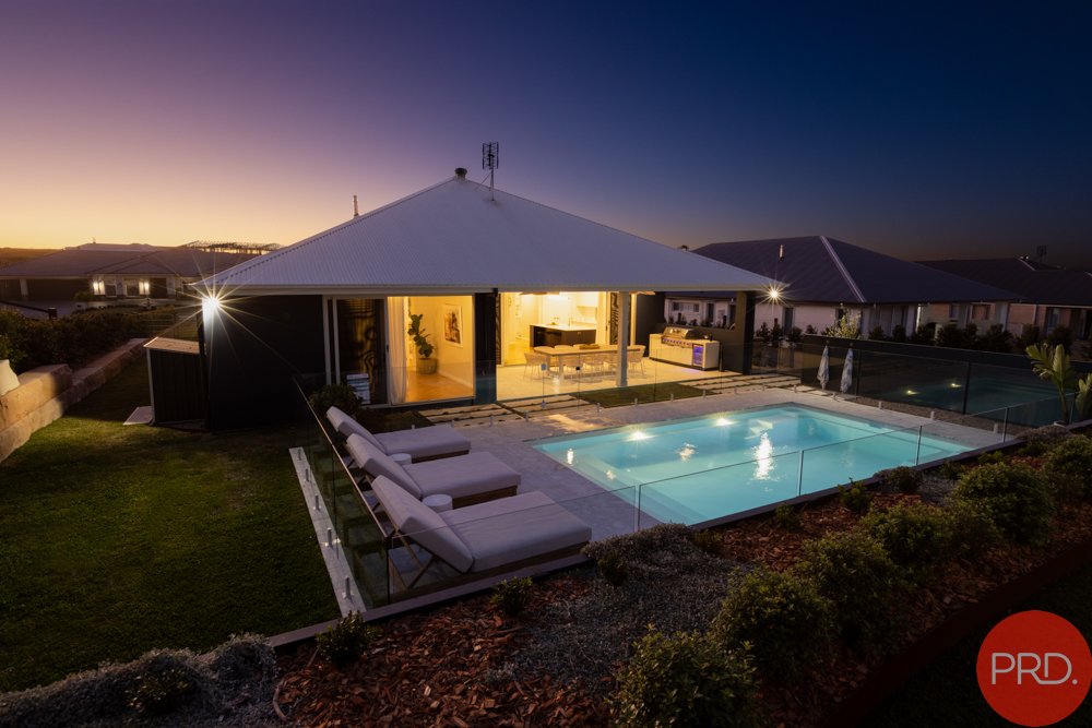 25 Cordeaux Street LOUTH PARK 33