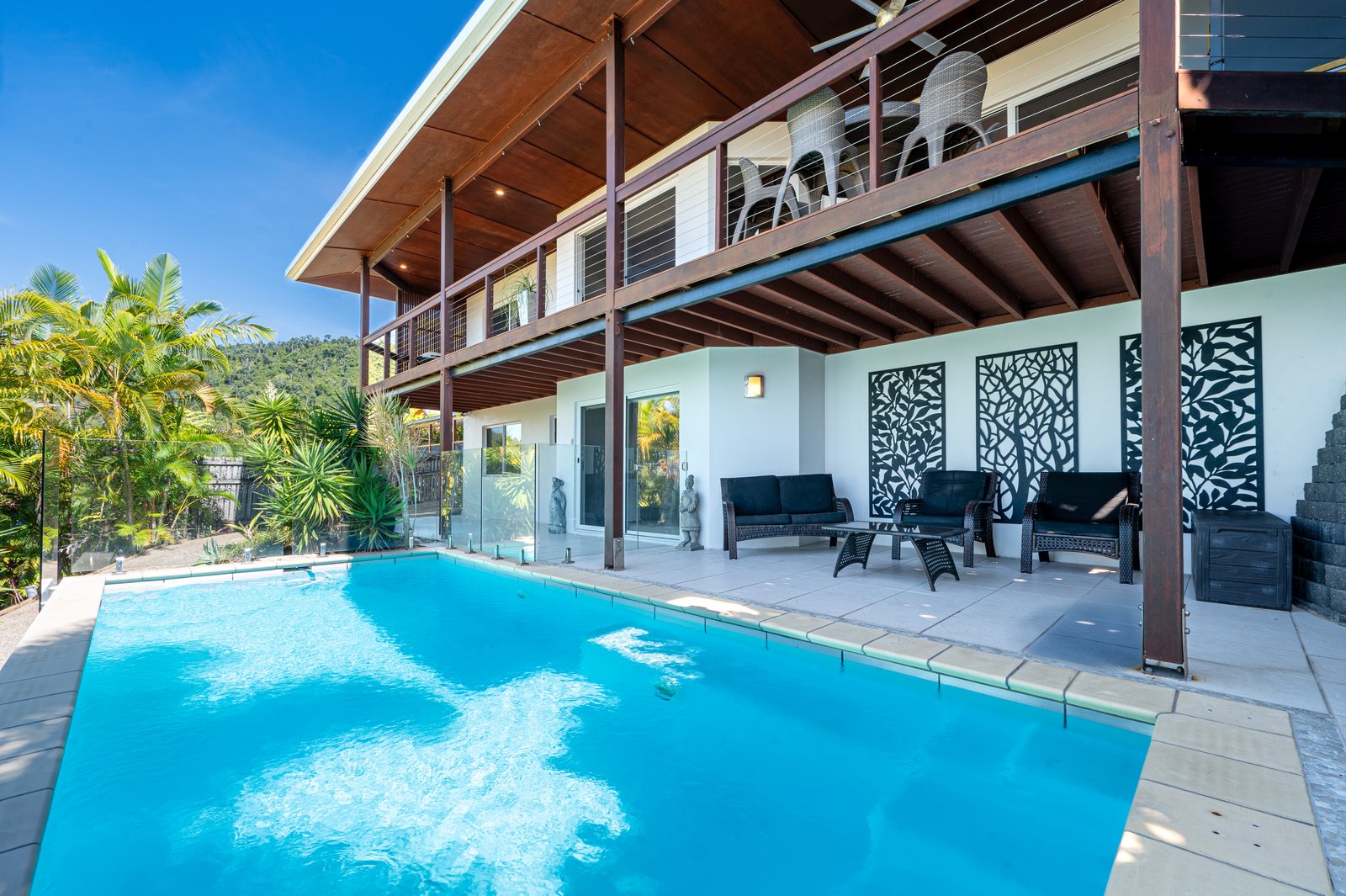 25 Country Road CANNONVALE 3