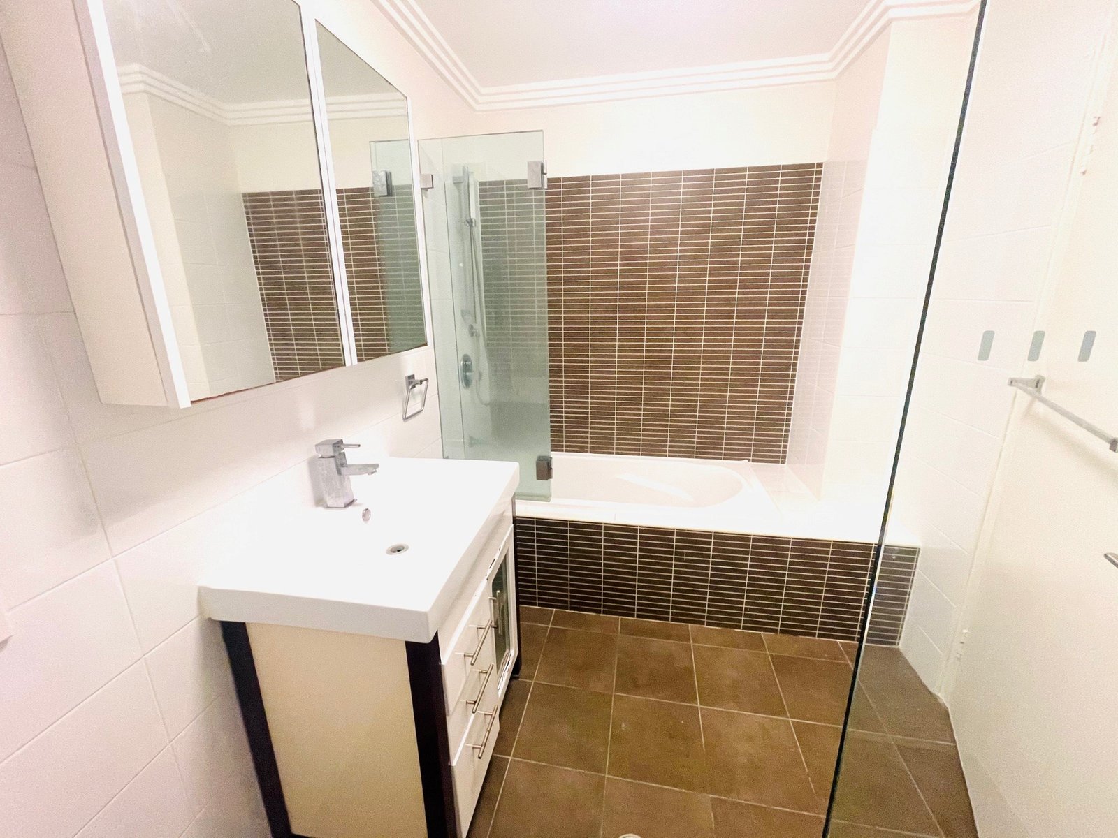 2/5 Croydon Street PETERSHAM 4