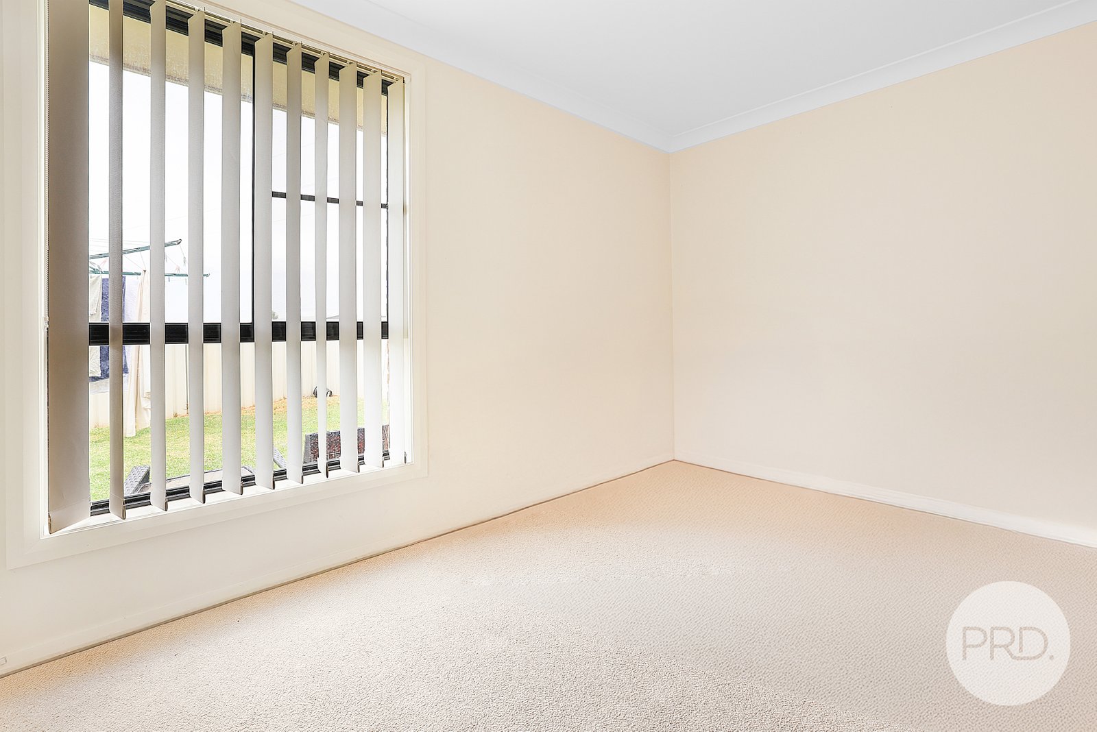 25 Cunningham Street TAMWORTH 11