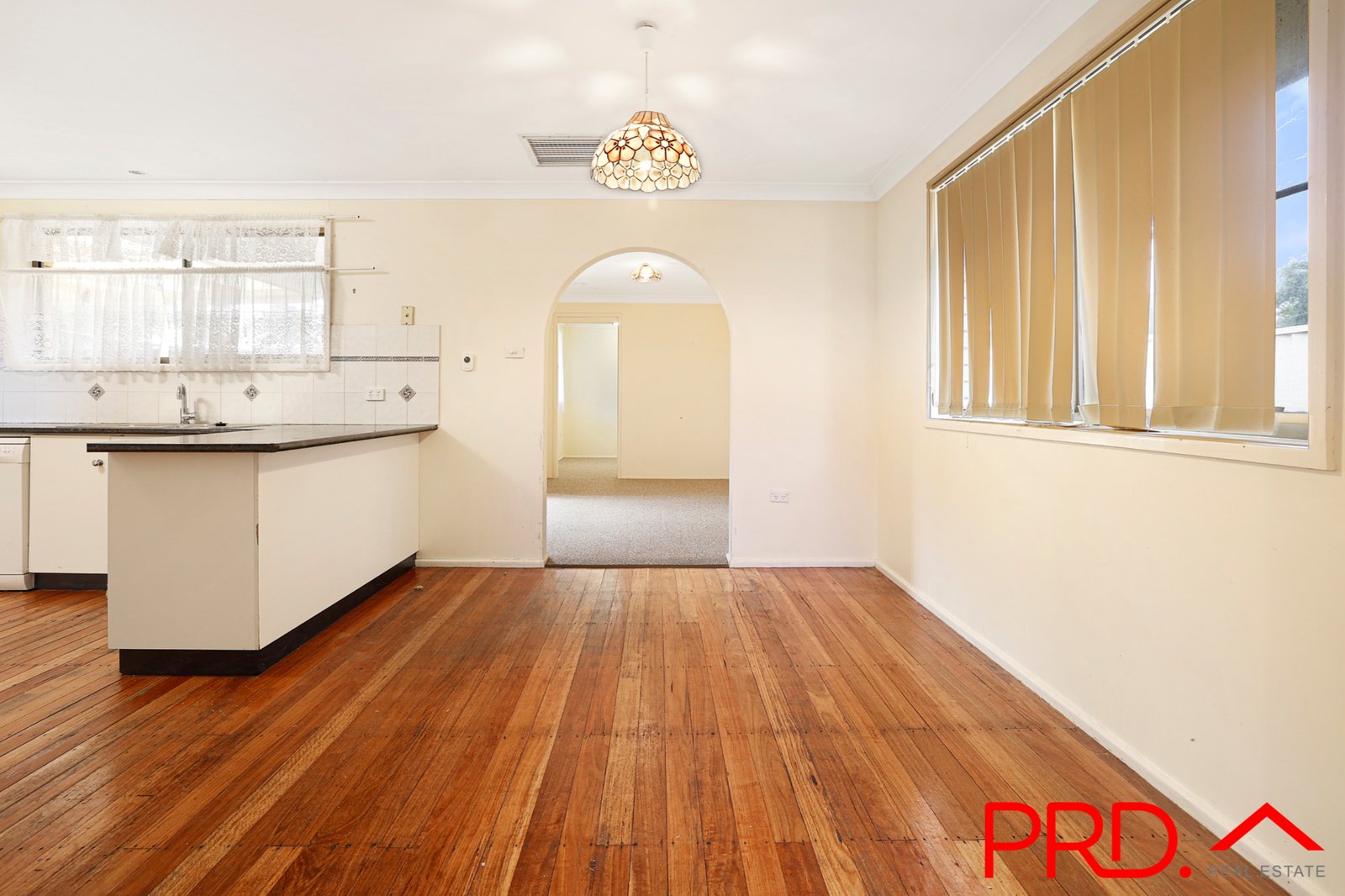 25 Cypress Street TAMWORTH 5