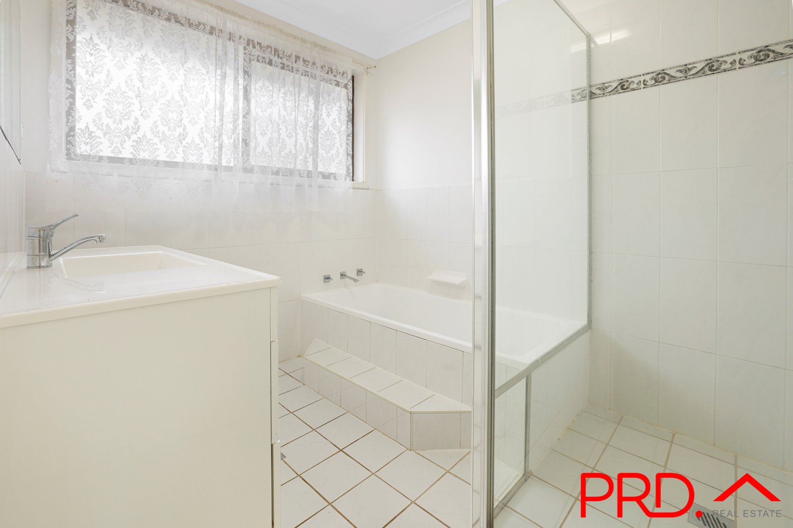 25 Cypress Street TAMWORTH 13