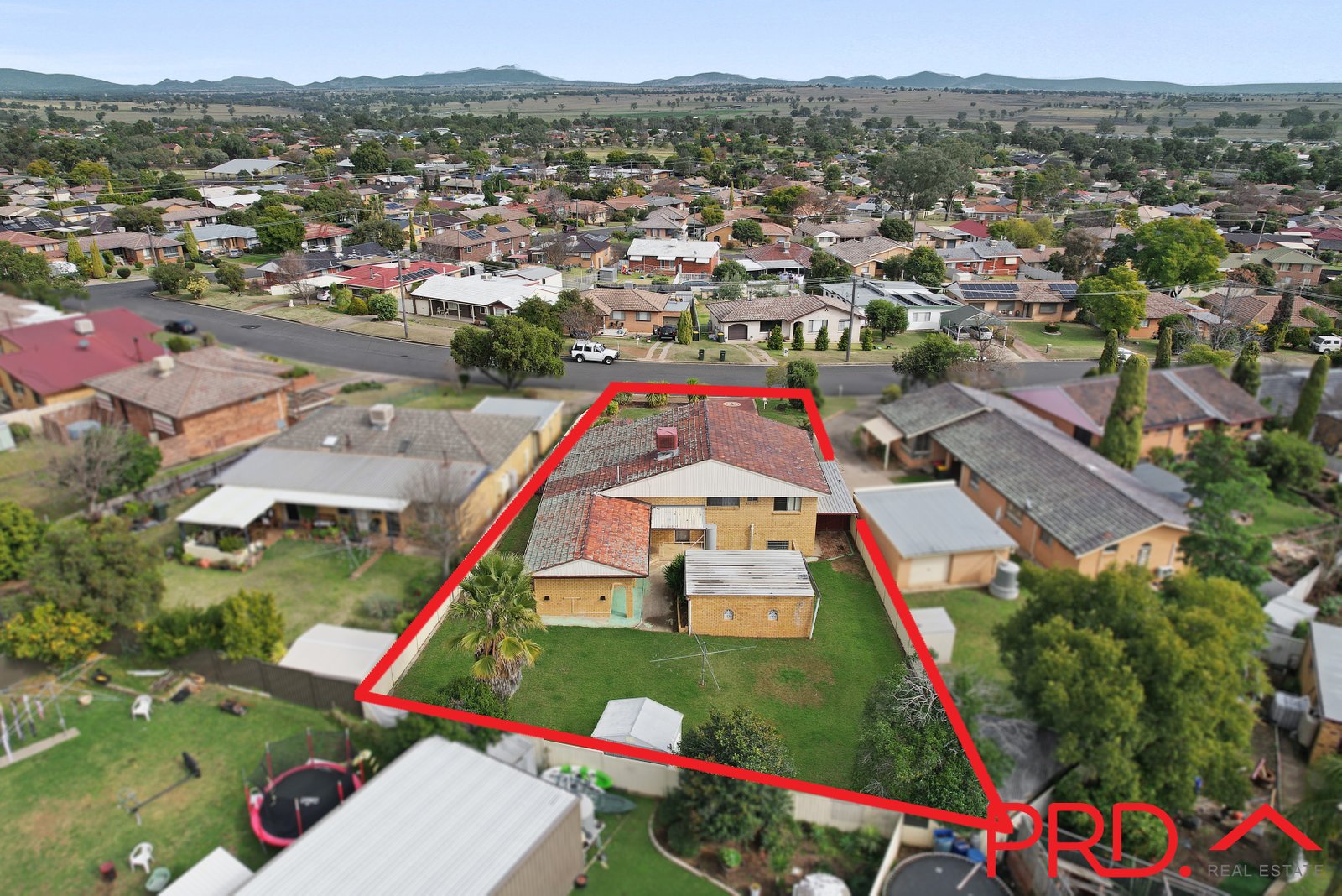25 Cypress Street TAMWORTH 23