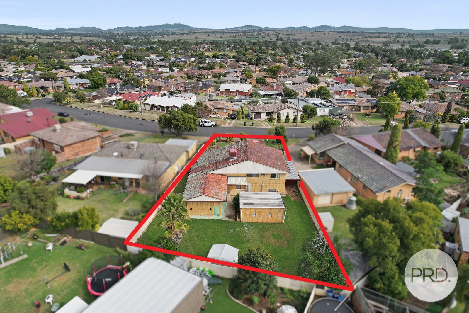 25 Cypress Street TAMWORTH 2
