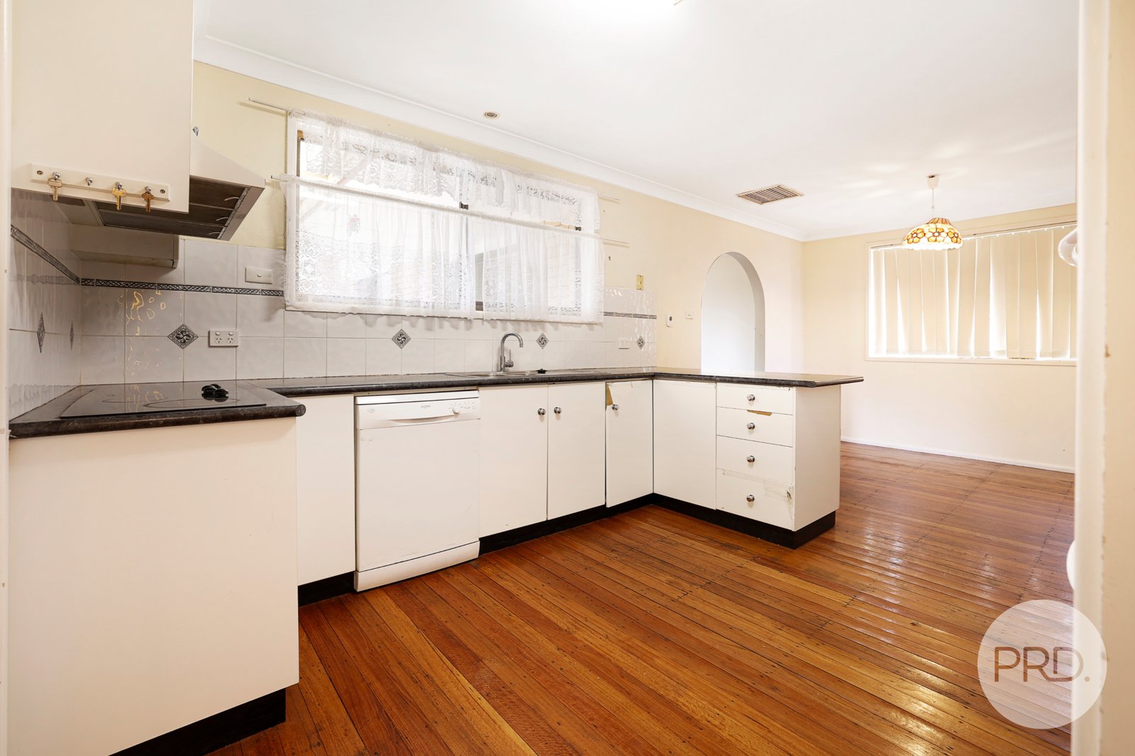 25 Cypress Street TAMWORTH 5