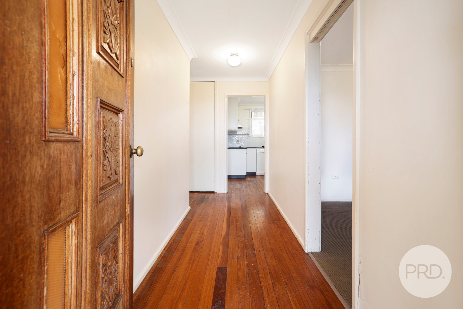 25 Cypress Street TAMWORTH 8