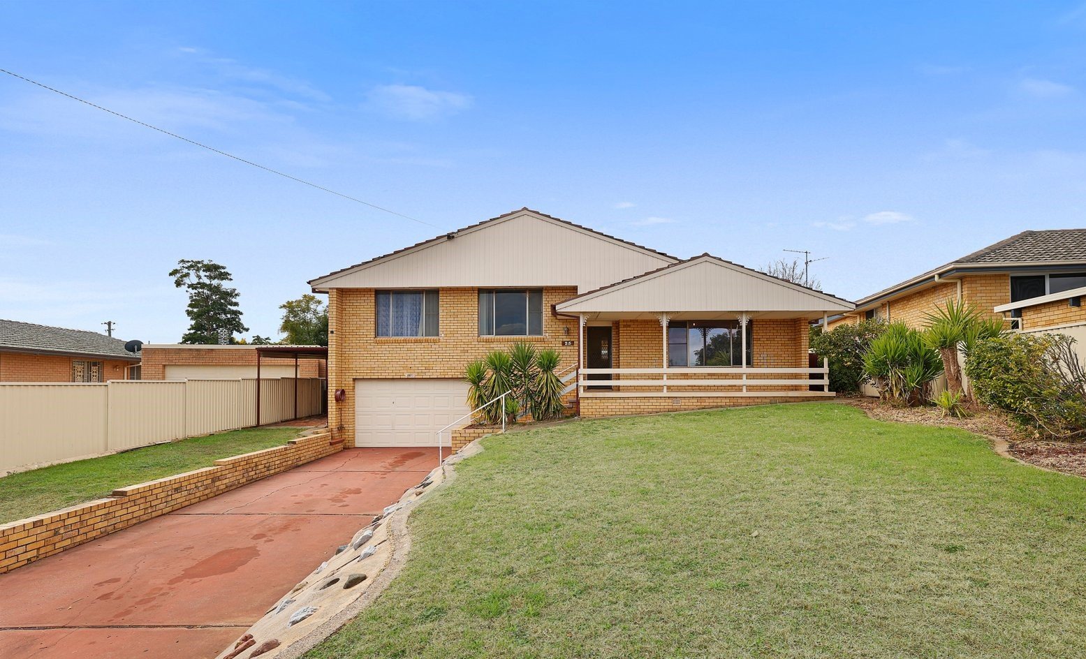 25 Cypress Street TAMWORTH 1