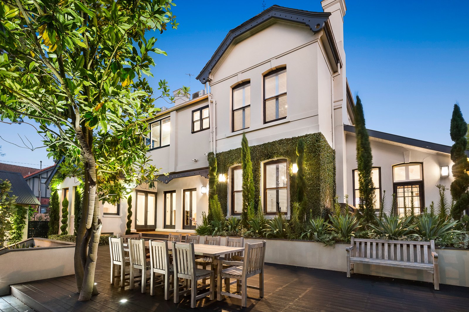 Real Estate and Property in 25 Davis Street, Kew, VIC