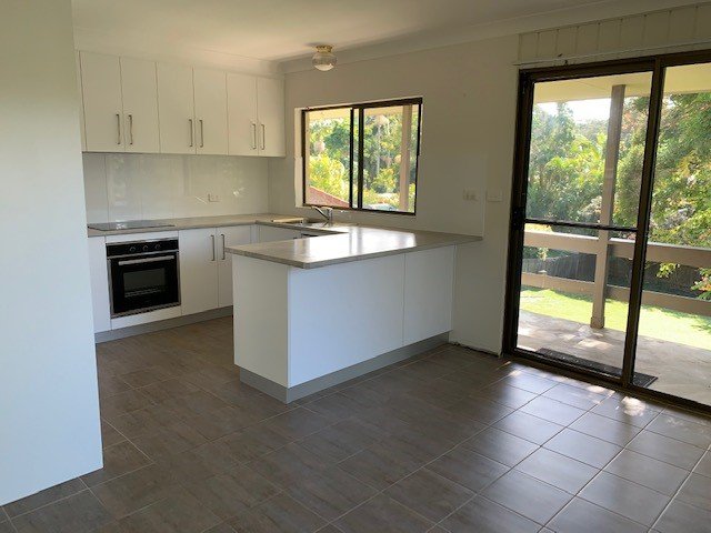 25 Dawn Drive MOONEE BEACH 11