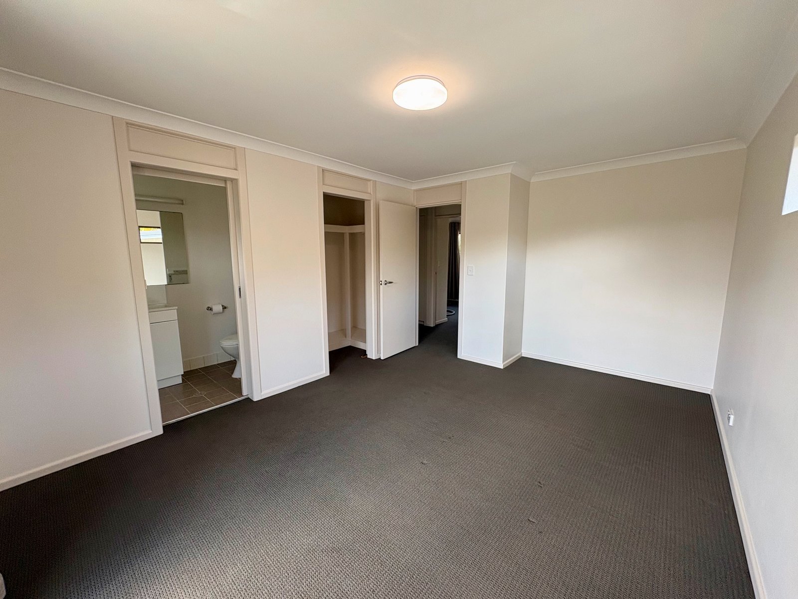 25 Dawn Drive MOONEE BEACH 3