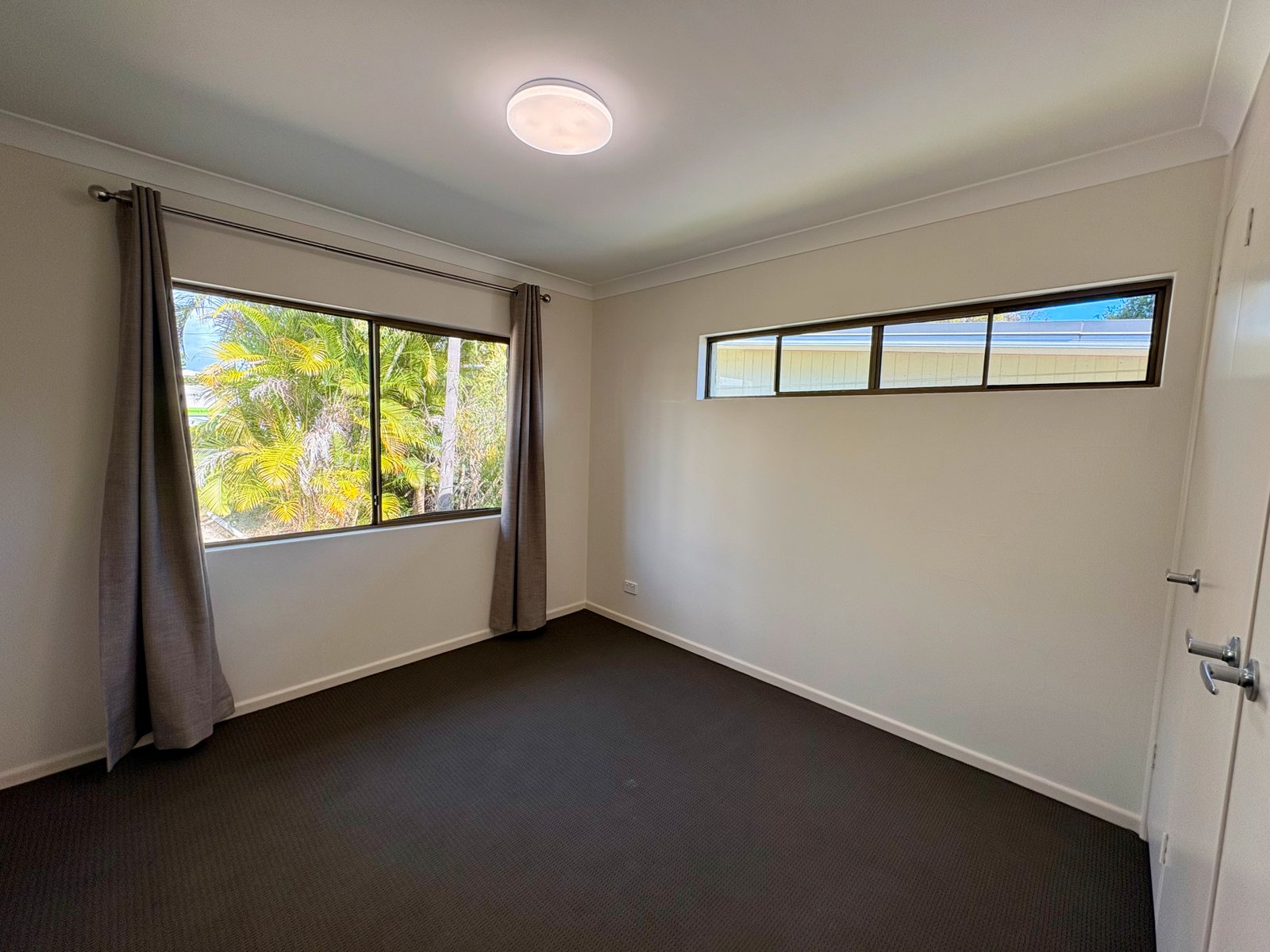 25 Dawn Drive MOONEE BEACH 5