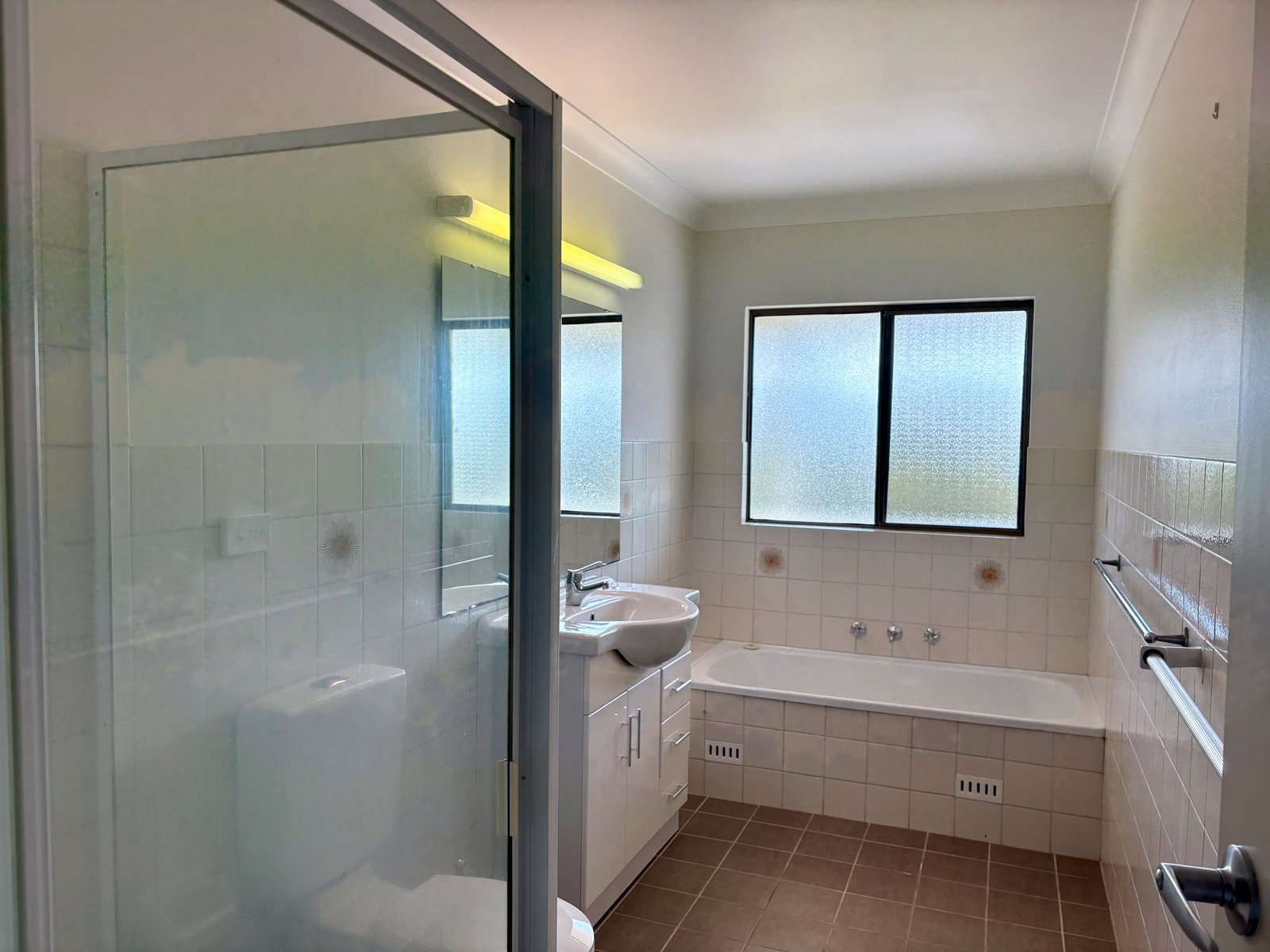 25 Dawn Drive MOONEE BEACH 9