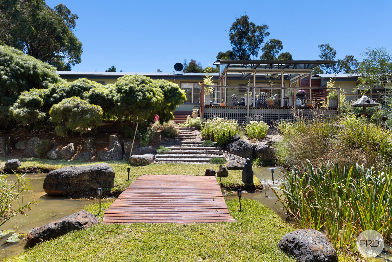 25 De Regt Drive CRESWICK 1