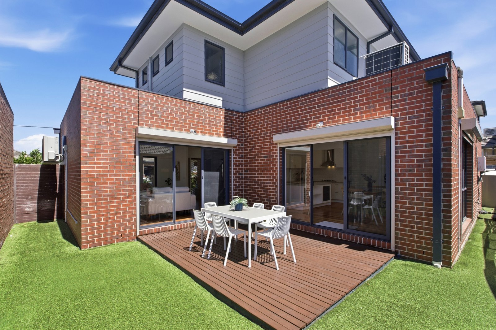 Gallery: 25 Dennis Street