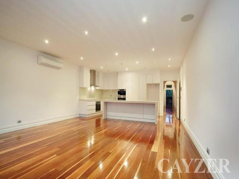 Gallery: 25 Dinsdale Street