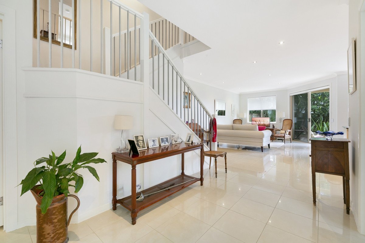 2/5 Doggett Drive Miami 7