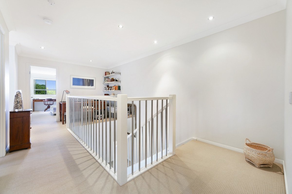 2/5 Doggett Drive Miami 14
