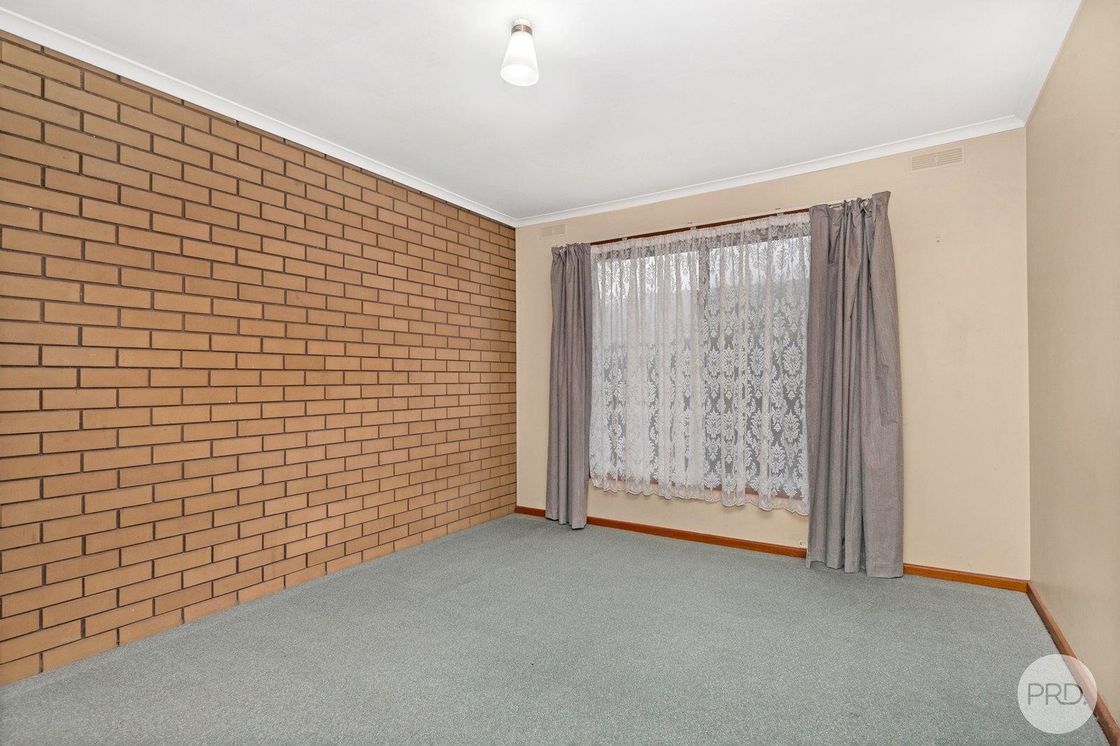 2/5 Dover Street WENDOUREE 6