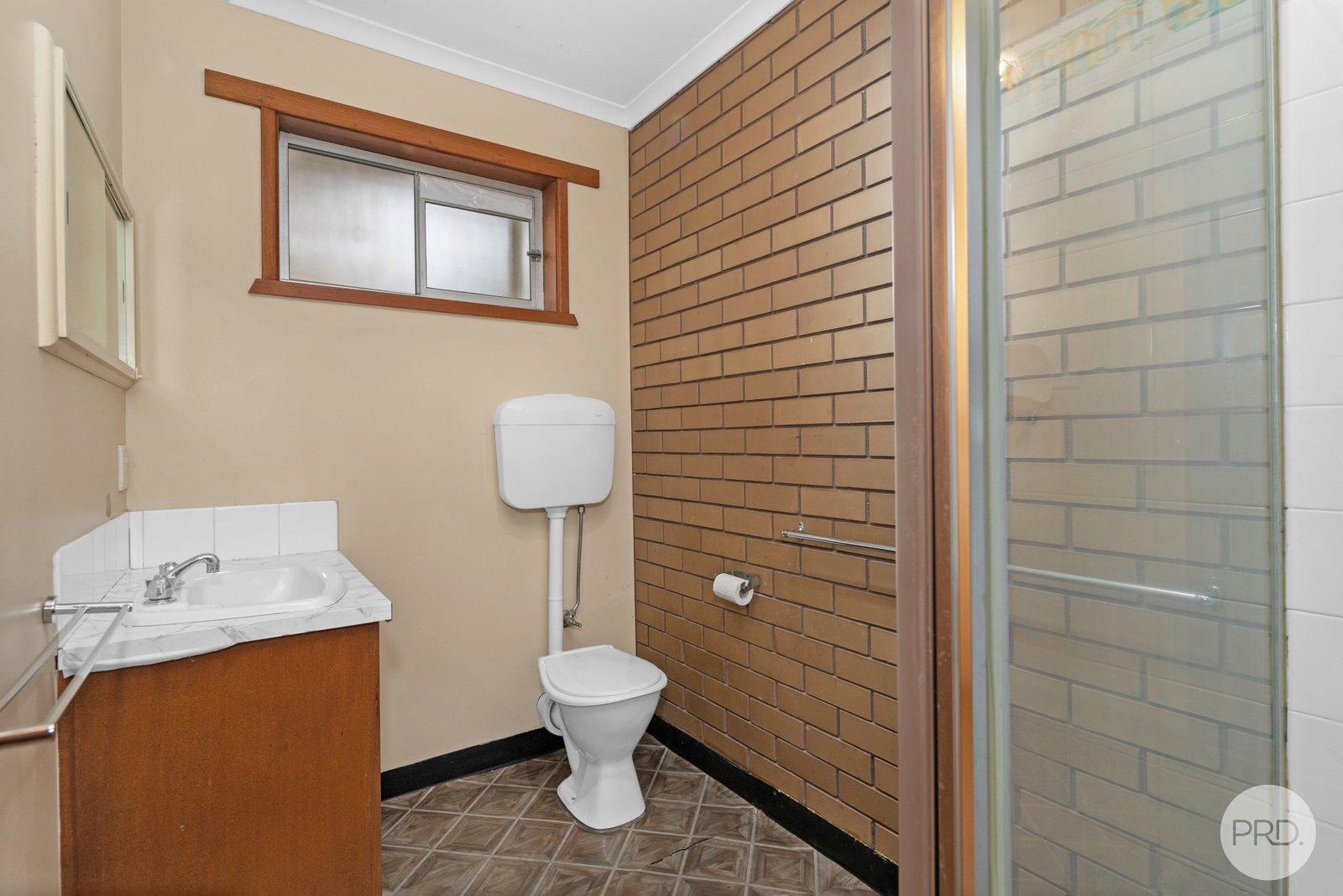 2/5 Dover Street WENDOUREE 8