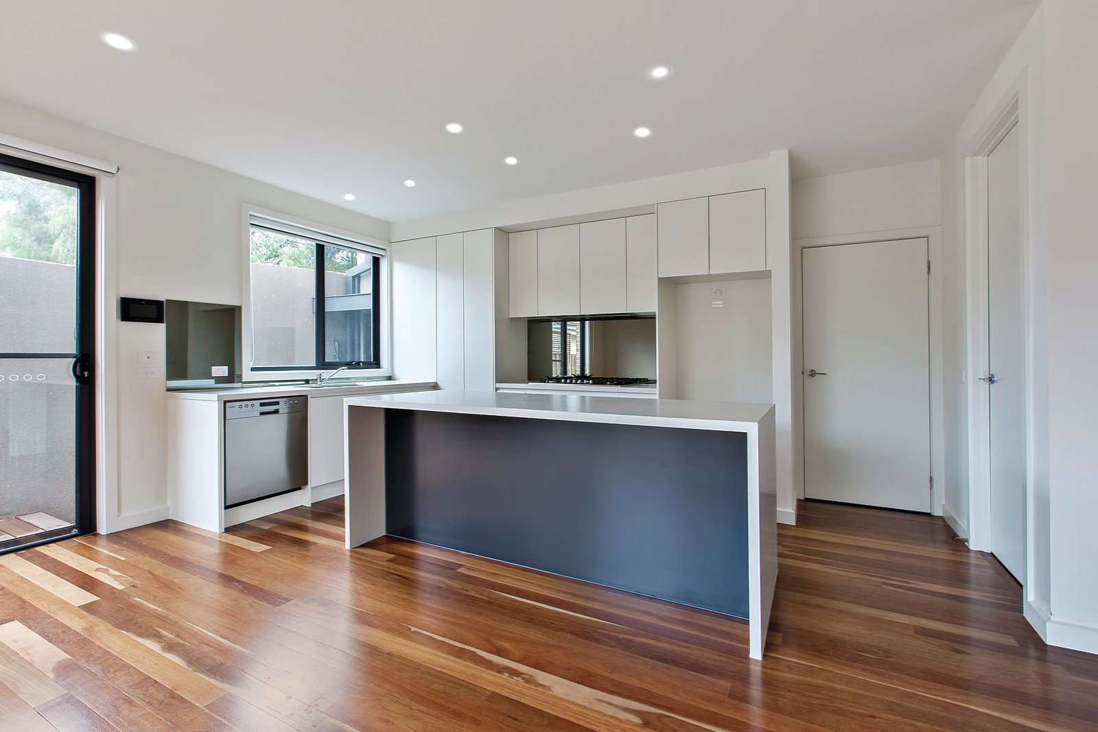 2/5 Duke Street, Ashburton, VIC