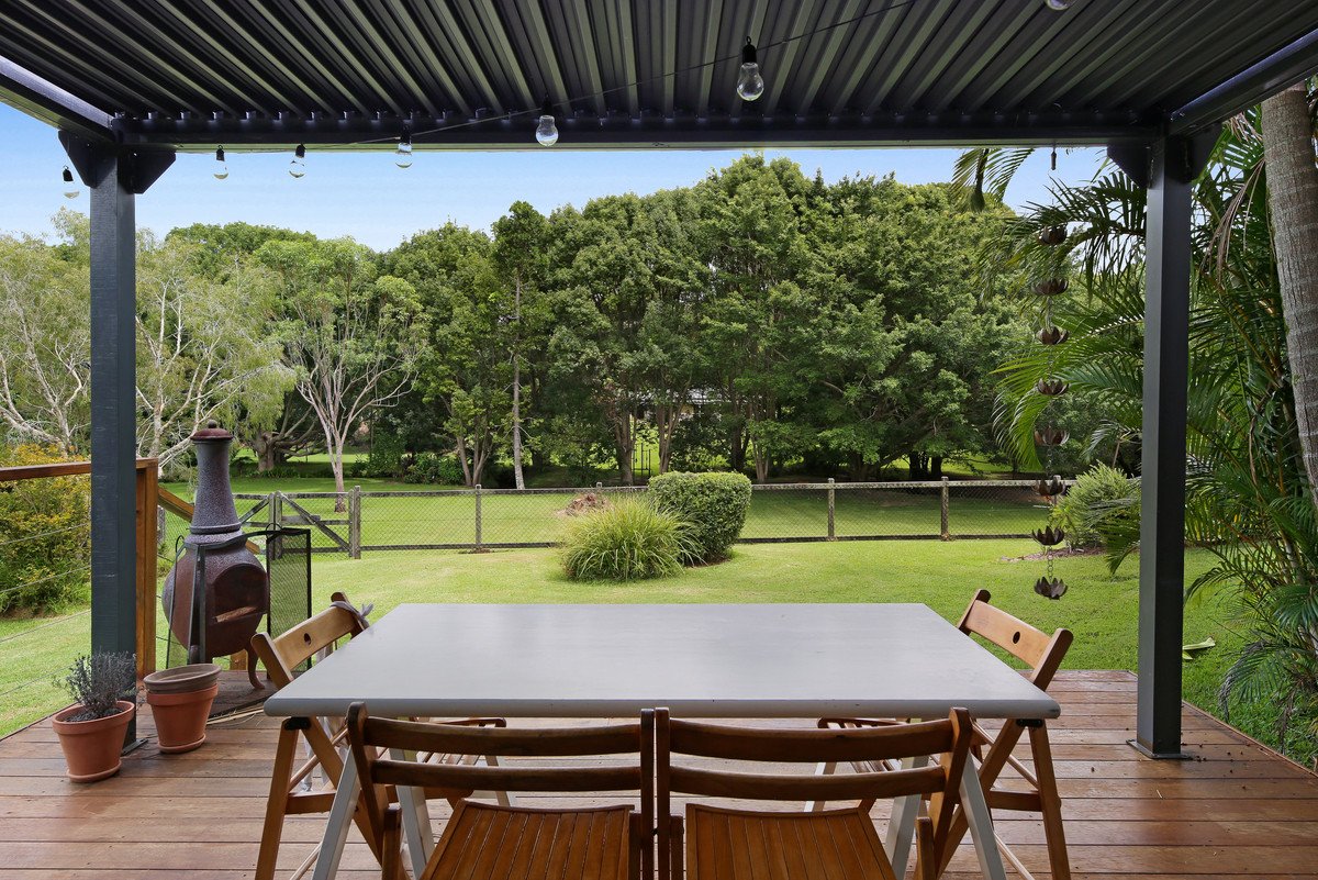 25 Dungogie Drive Tallebudgera 2