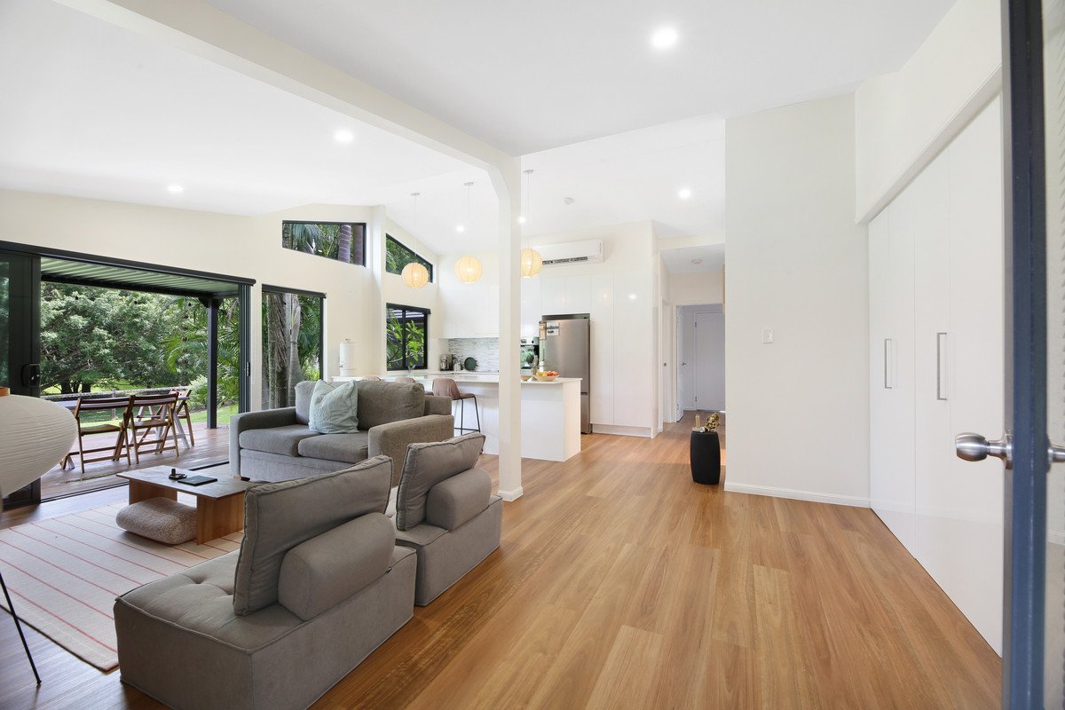 25 Dungogie Drive Tallebudgera 6