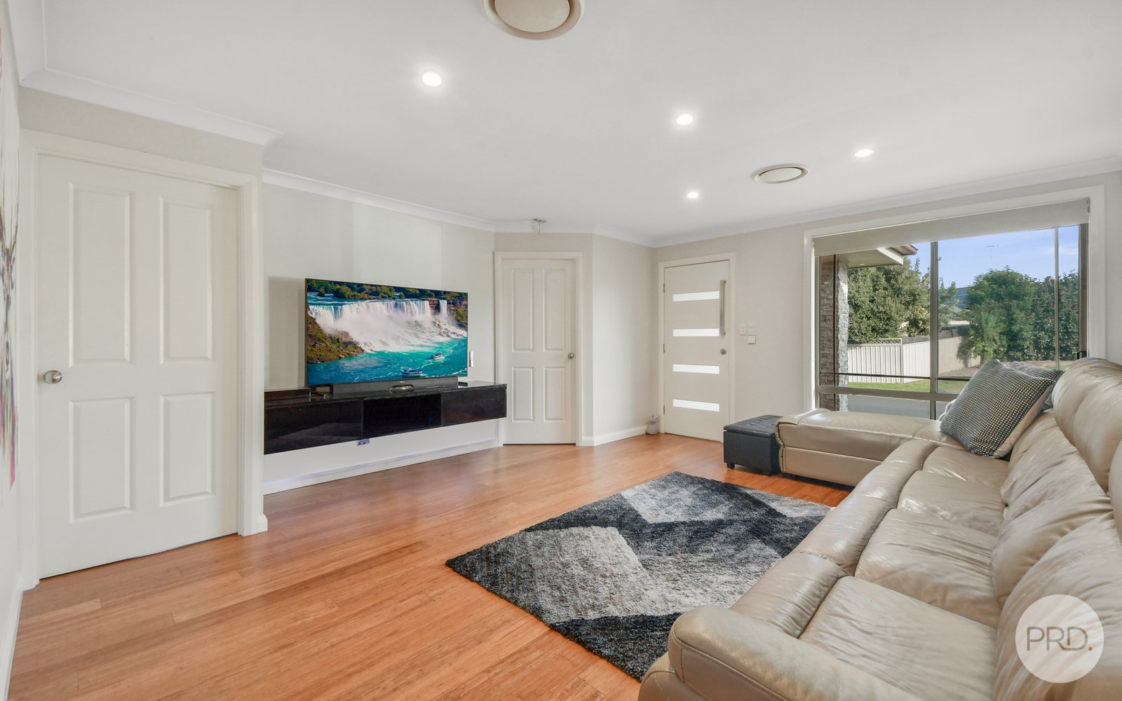 25 Dunna Place GLENMORE PARK 4