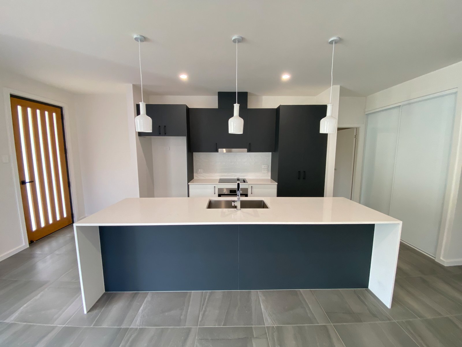 2/5 Earl Street COFFS HARBOUR 2