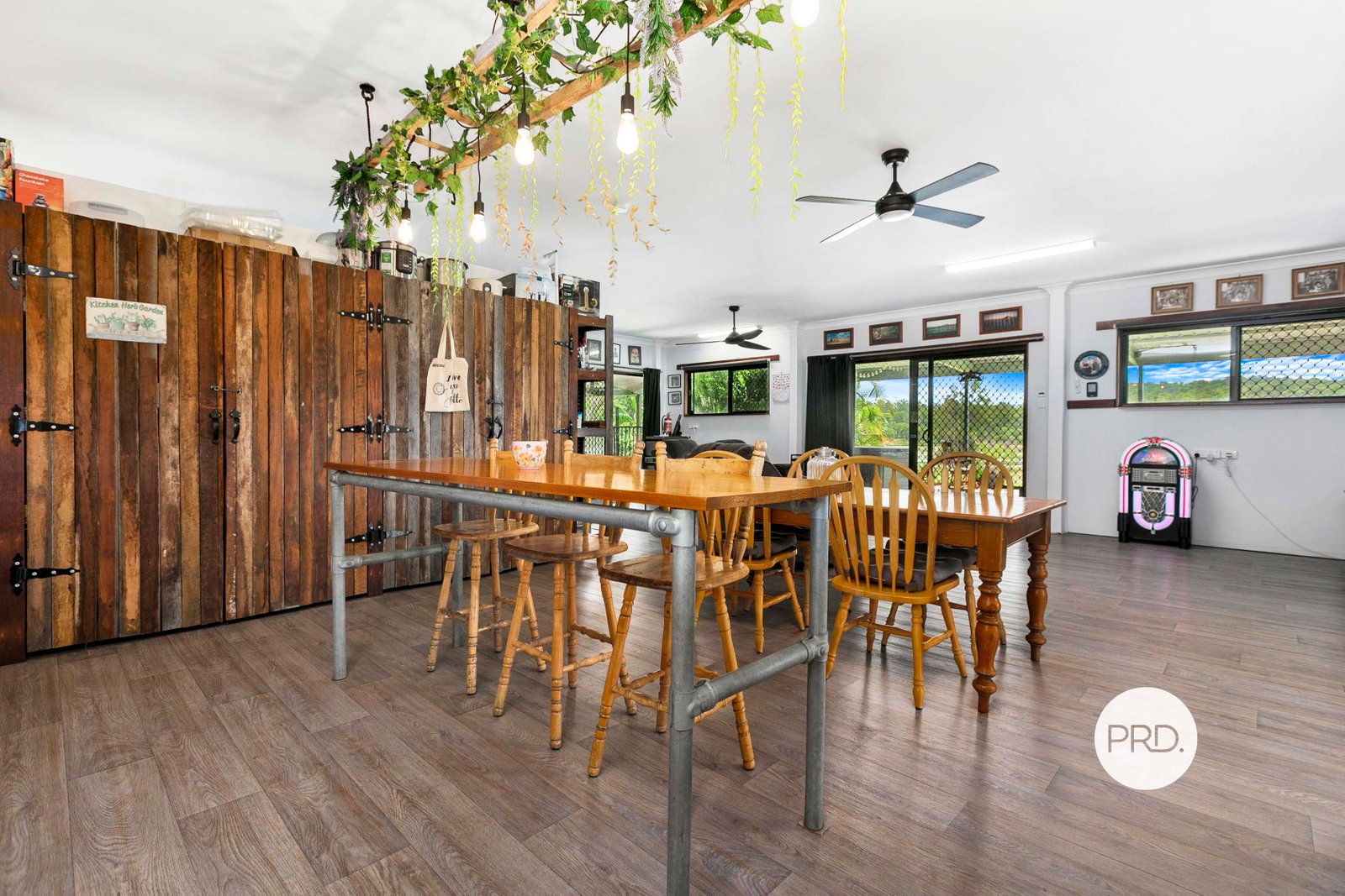 25 Eaton Street BROOWEENA 5