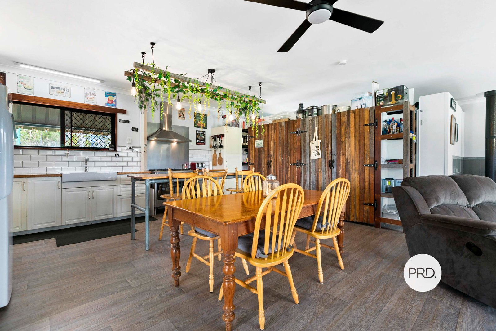25 Eaton Street BROOWEENA 9