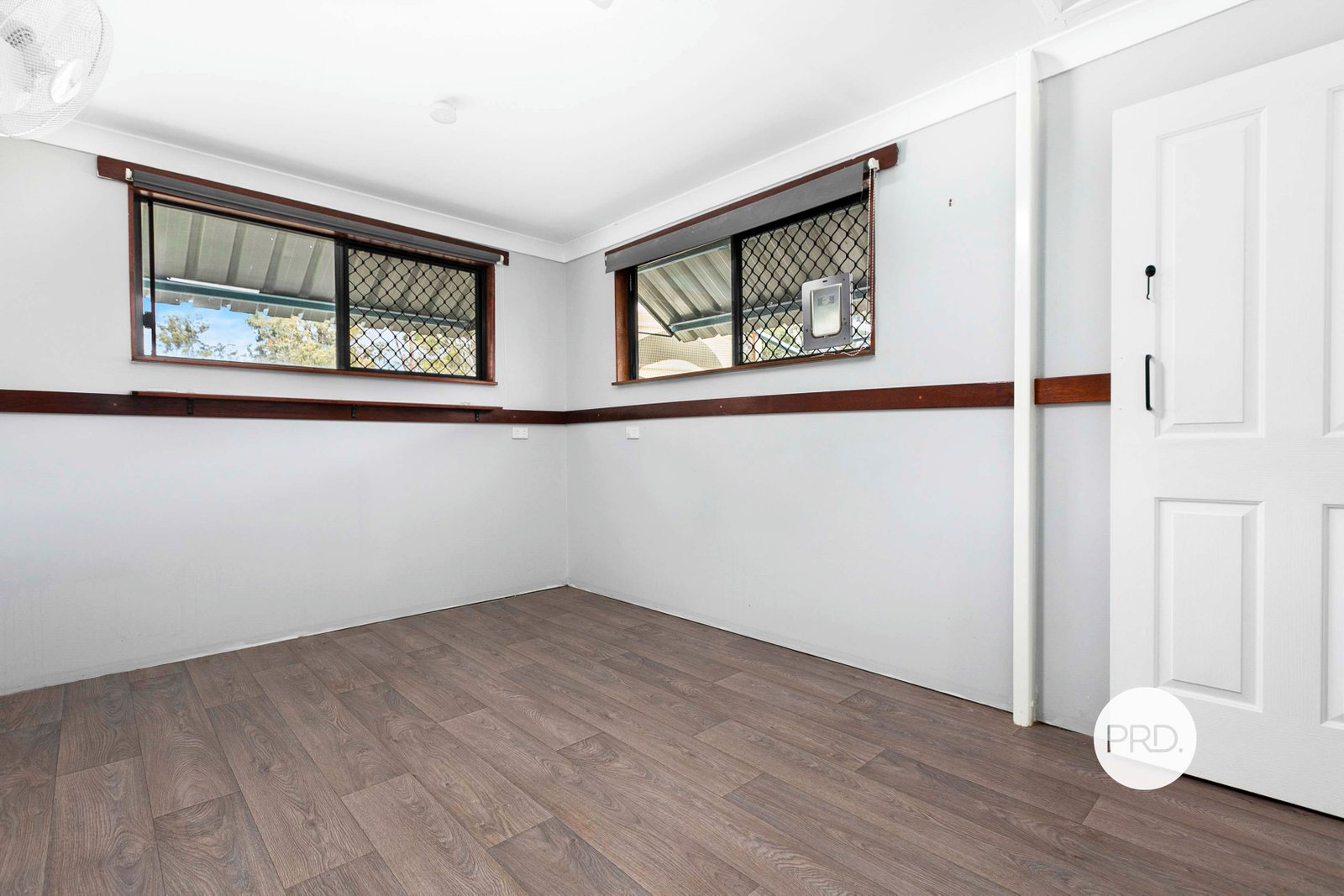 25 Eaton Street BROOWEENA 13
