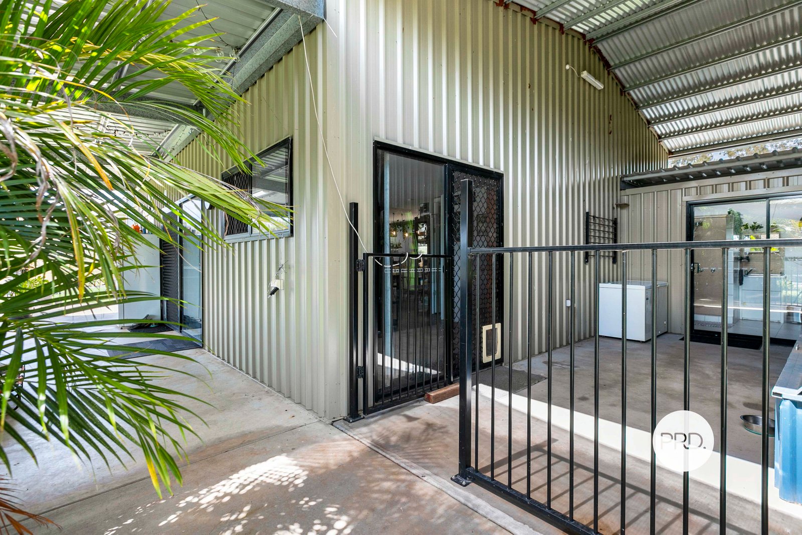 25 Eaton Street BROOWEENA 16