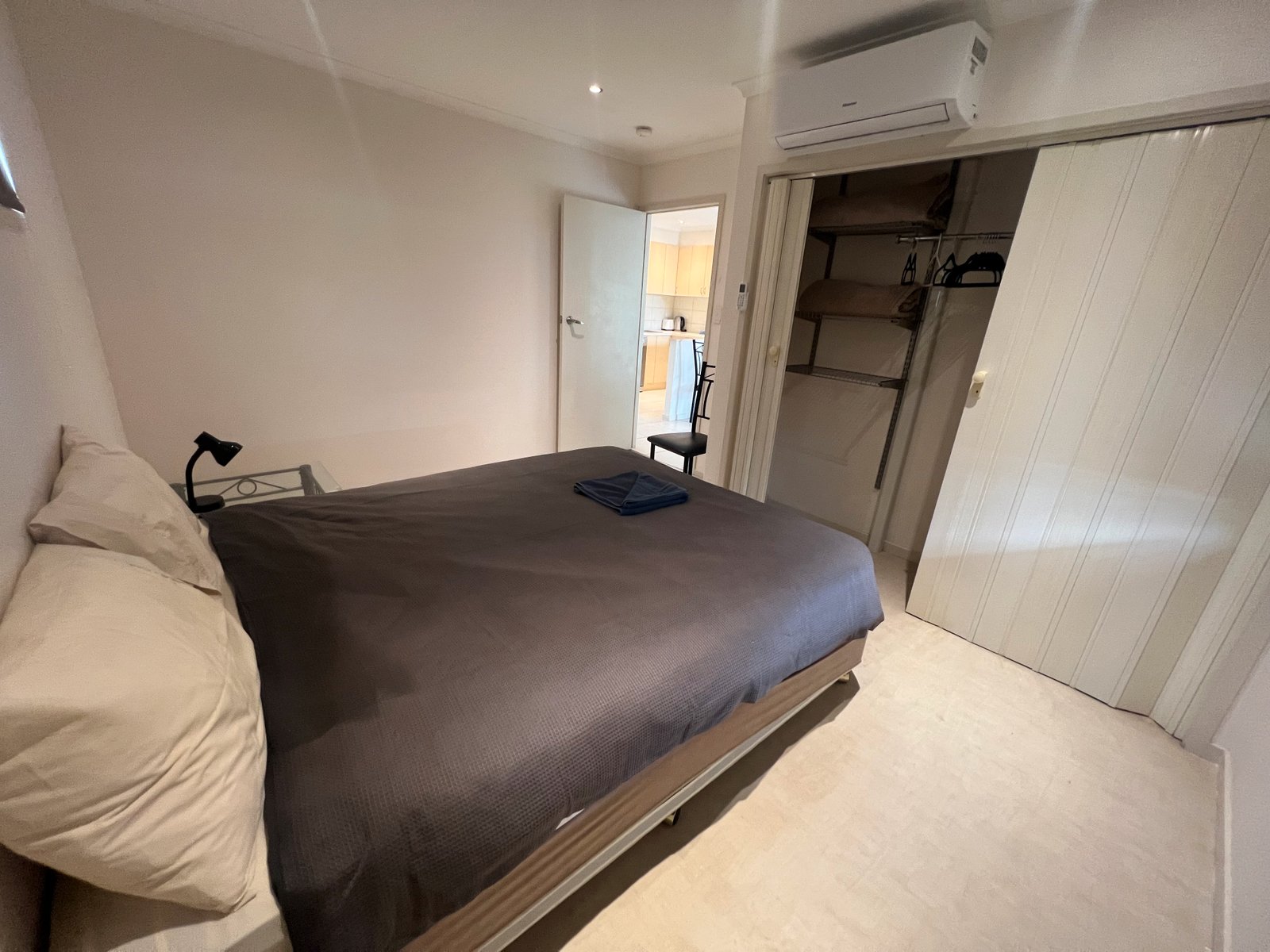 25 Edlorowa Street SUN VALLEY 8