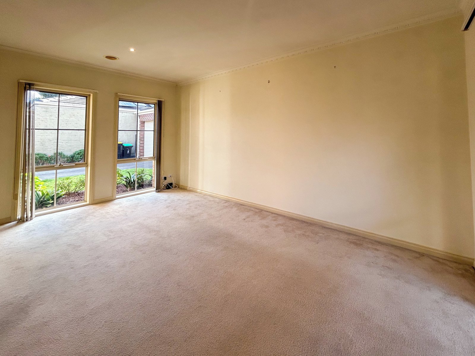Gallery: 2/5 Edsall Street