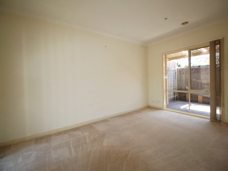 Gallery: 2/5 Edsall Street