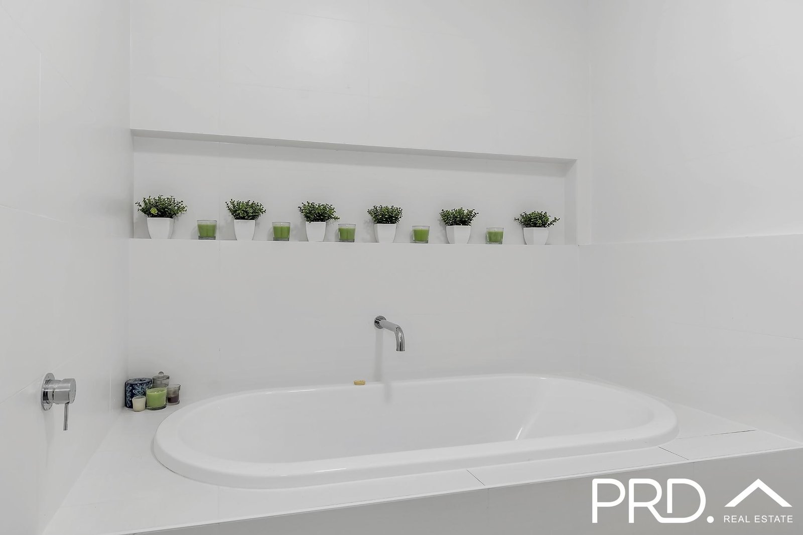 2/5 Egerton Street SOUTHPORT 14