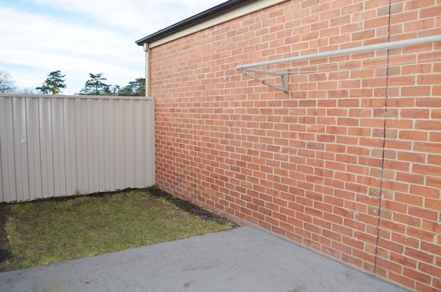 2/5 Eilish Court MOUNT HELEN 15