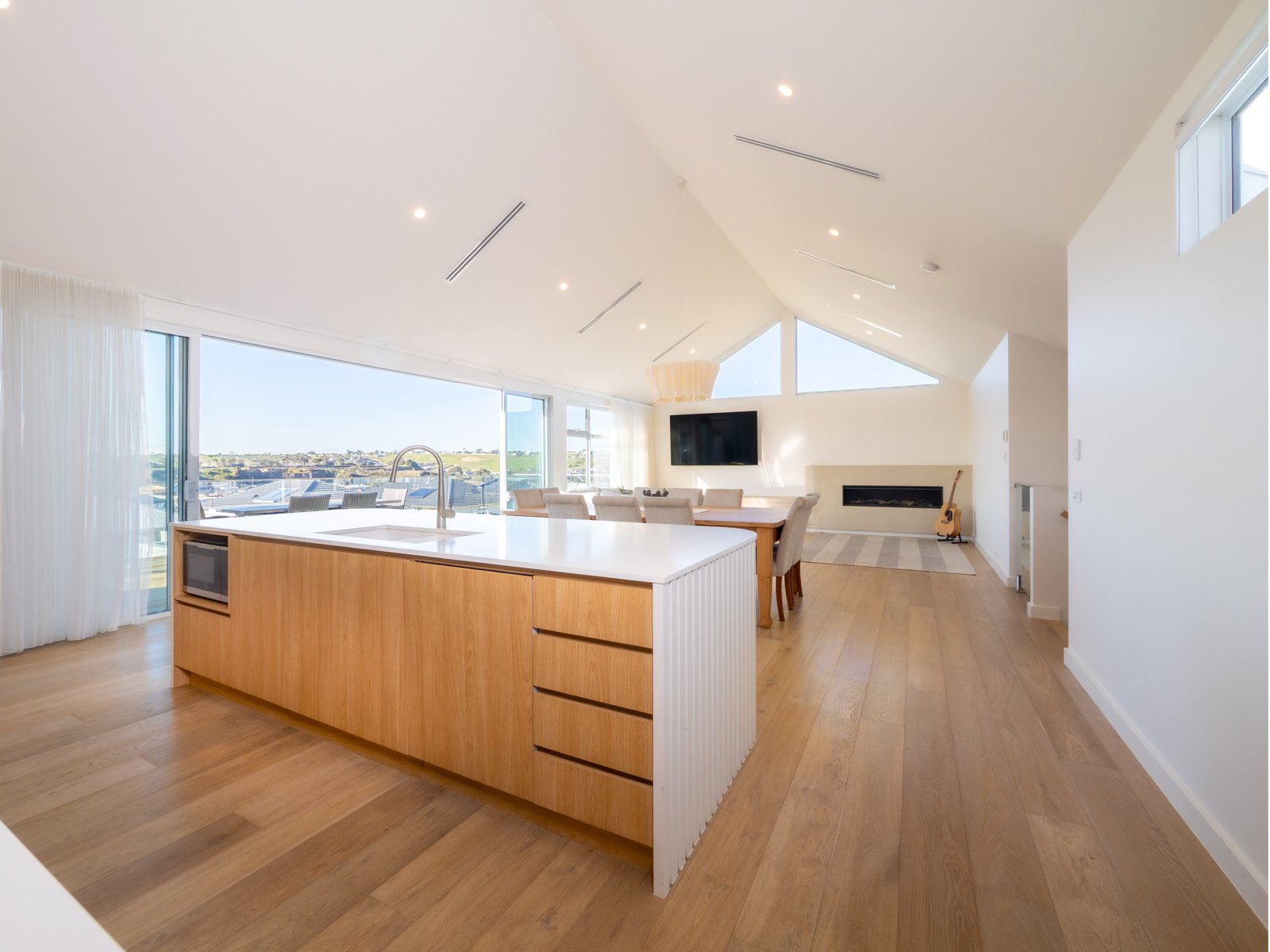 Gallery: 25 Elevation Drive