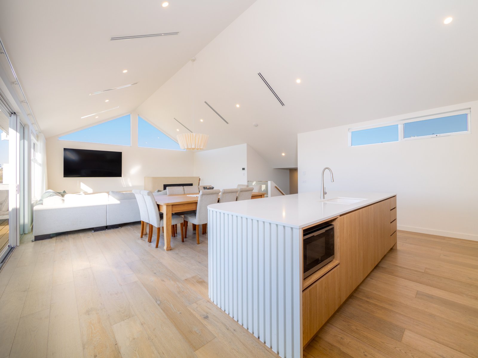 Gallery: 25 Elevation Drive