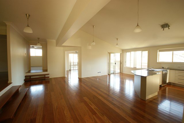 25 Ellis Crescent NORTH BOAMBEE VALLEY 1