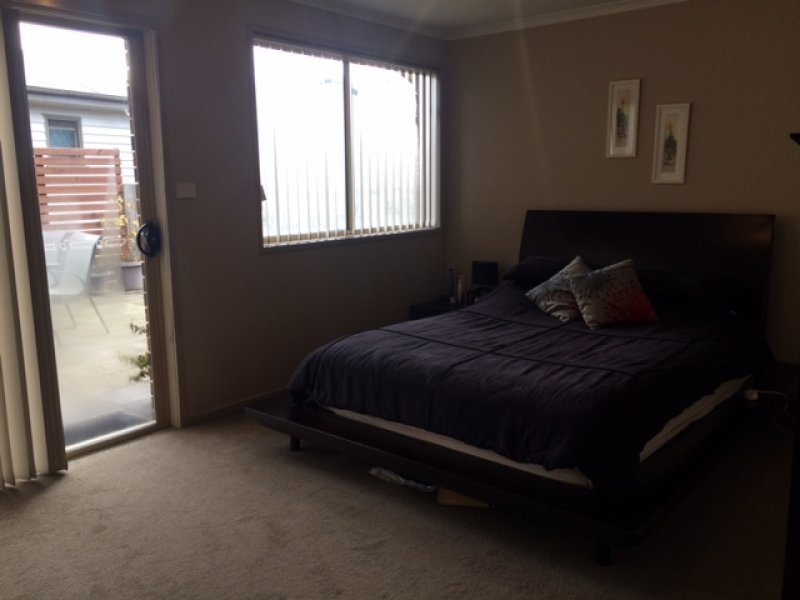 2/5 Erebus Street WARRANE 8
