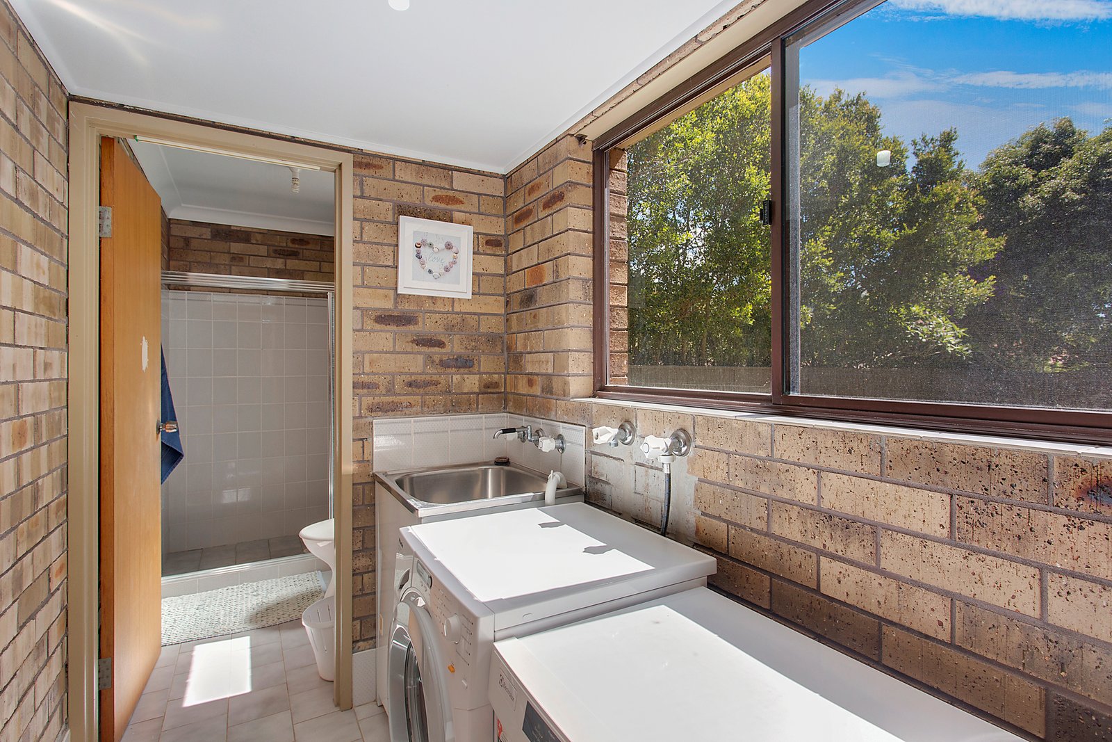 25 Ernest Street LAKE CATHIE 9