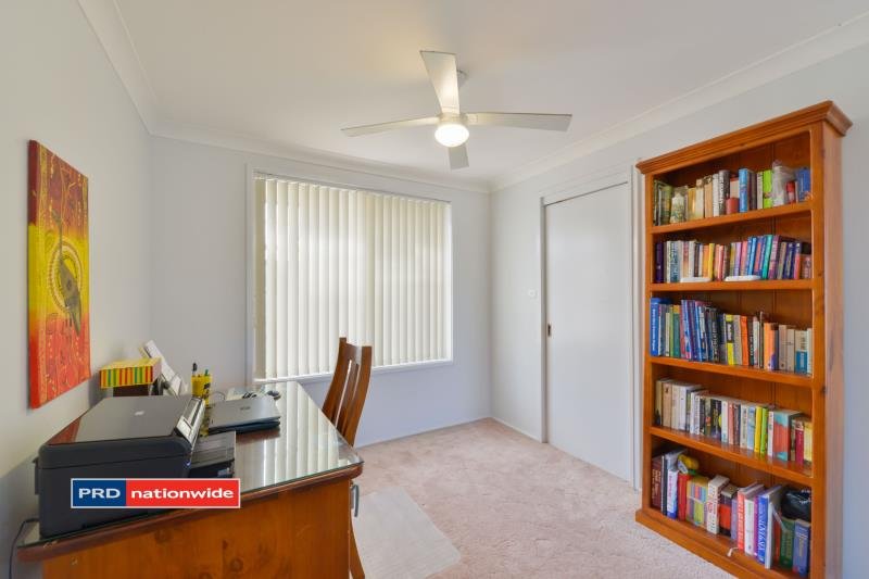25 Ernest Street TAMWORTH 6