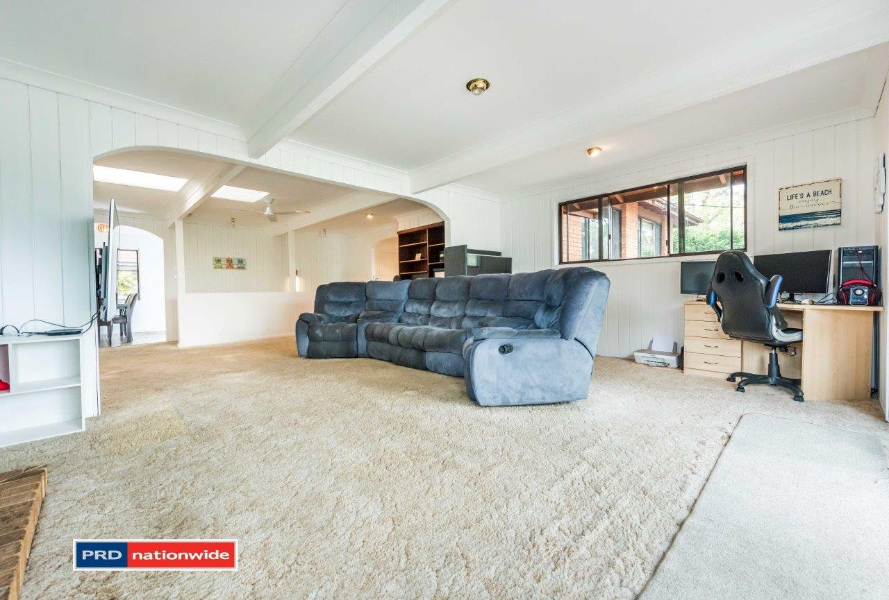 25 Essendene Road SHOAL BAY 9