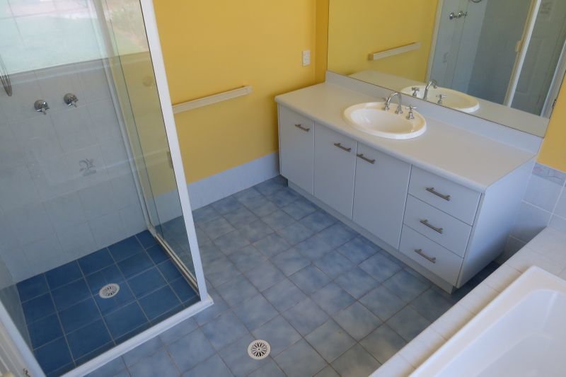 25 Essington Way ANNA BAY 9