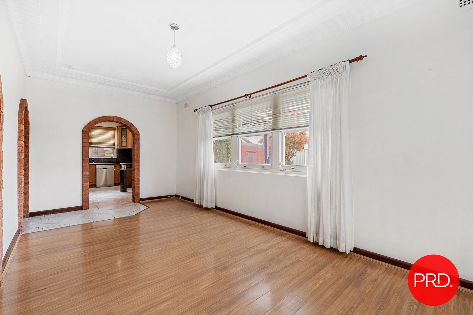 25 Fairway Avenue KOGARAH 4