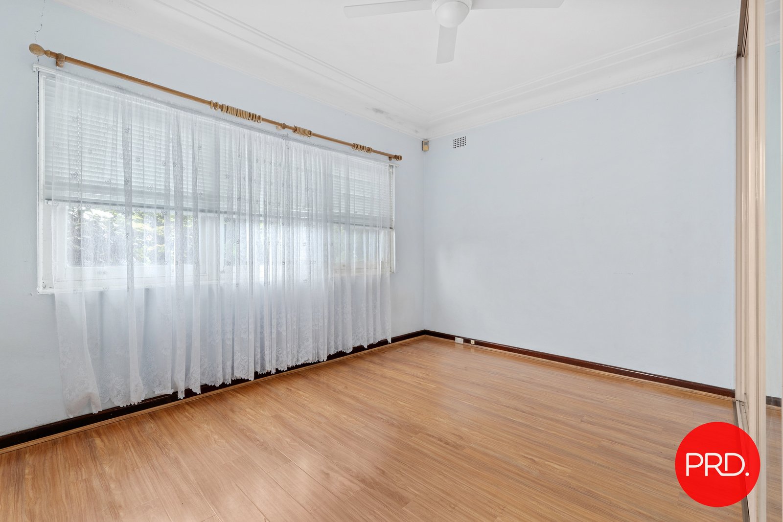 25 Fairway Avenue KOGARAH 8