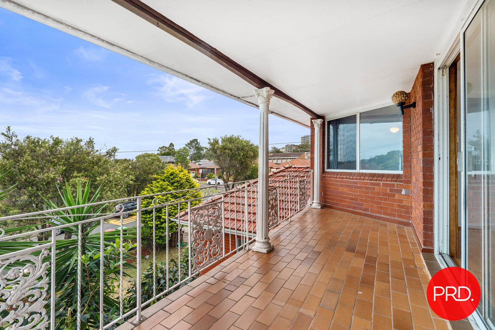 25 Fairway Avenue KOGARAH 9