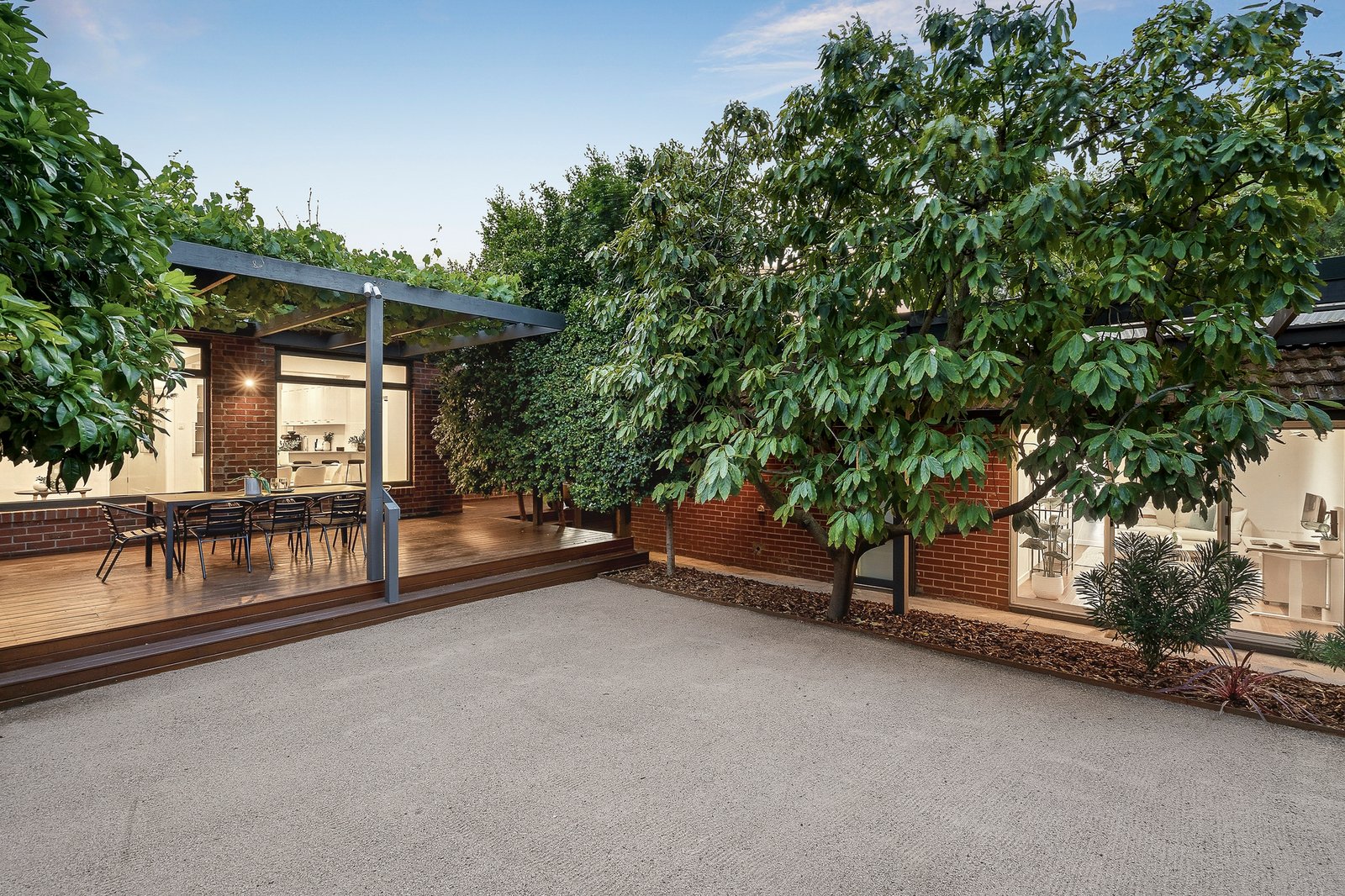 25 Fakenham Road, Ashburton, 3147